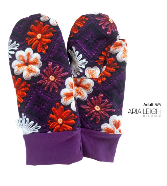 Adult Mittens (Small)